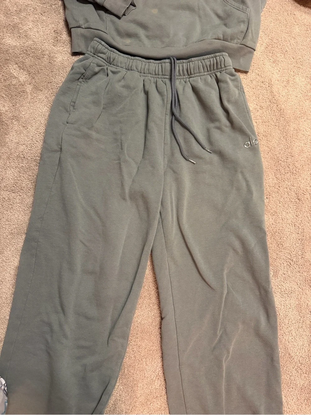 ALO Yoga bleach stain